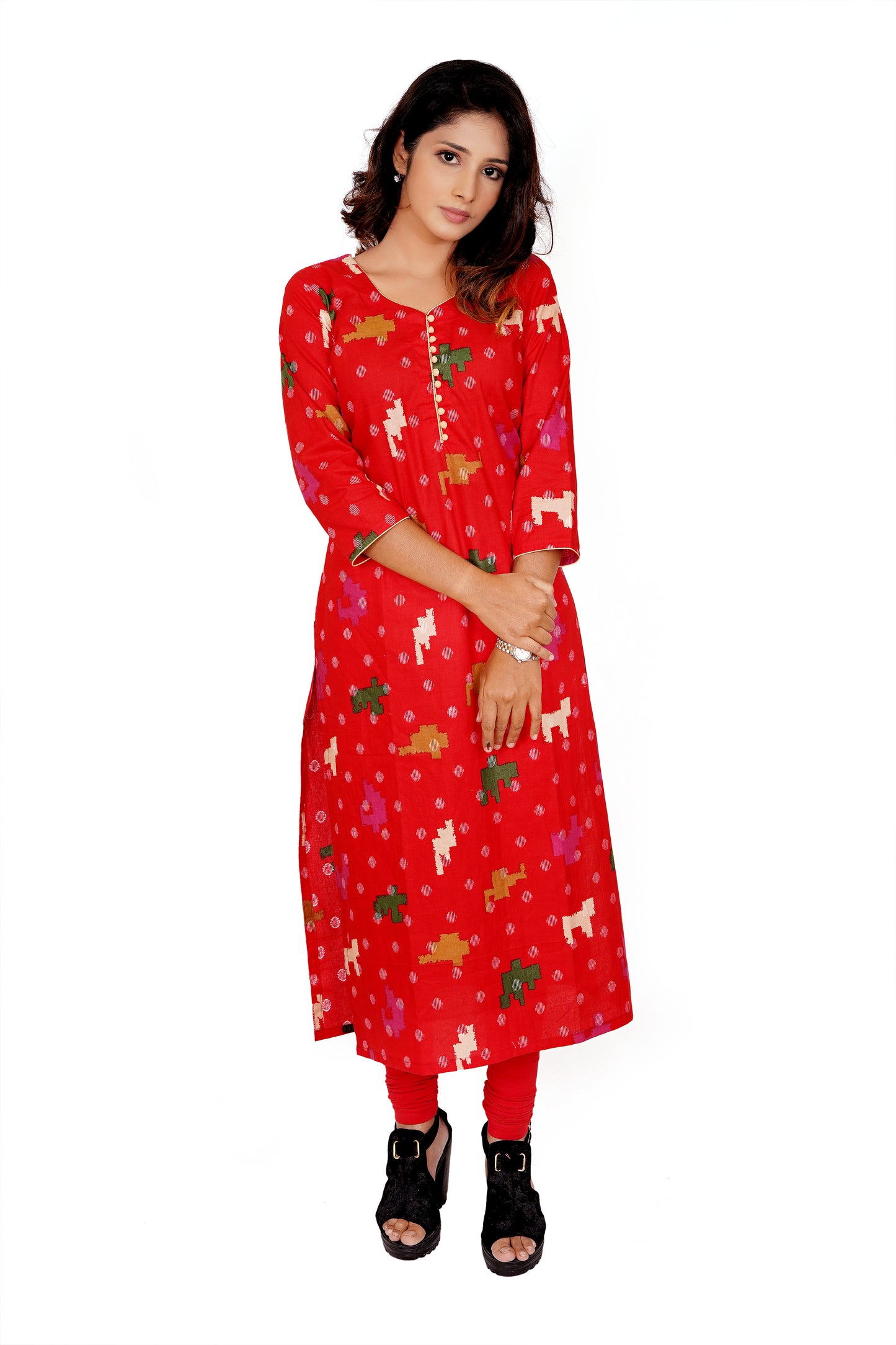 Women's Kurti with patch design- Red