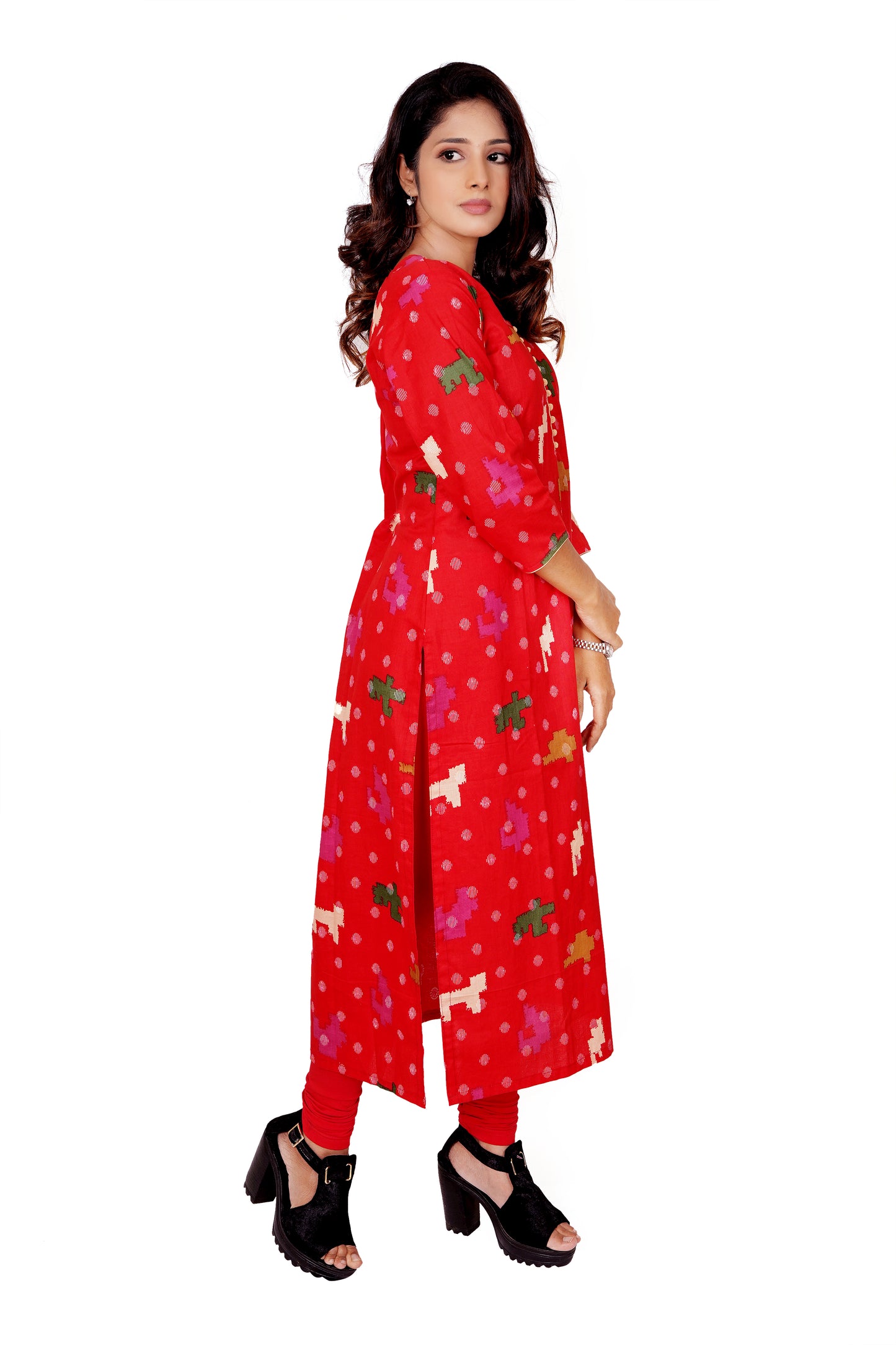 Women's Kurti with patch design- Red