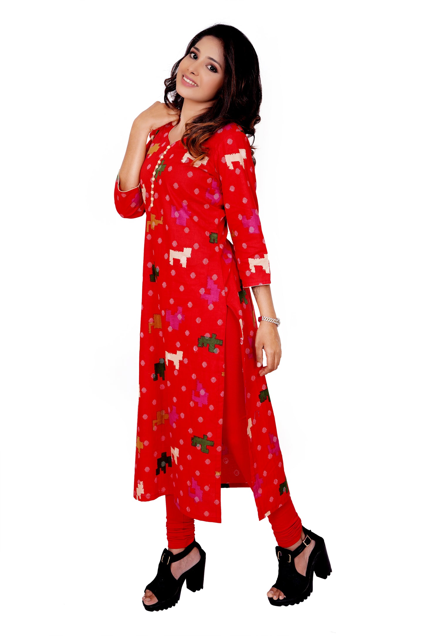 Women's Kurti with patch design- Red